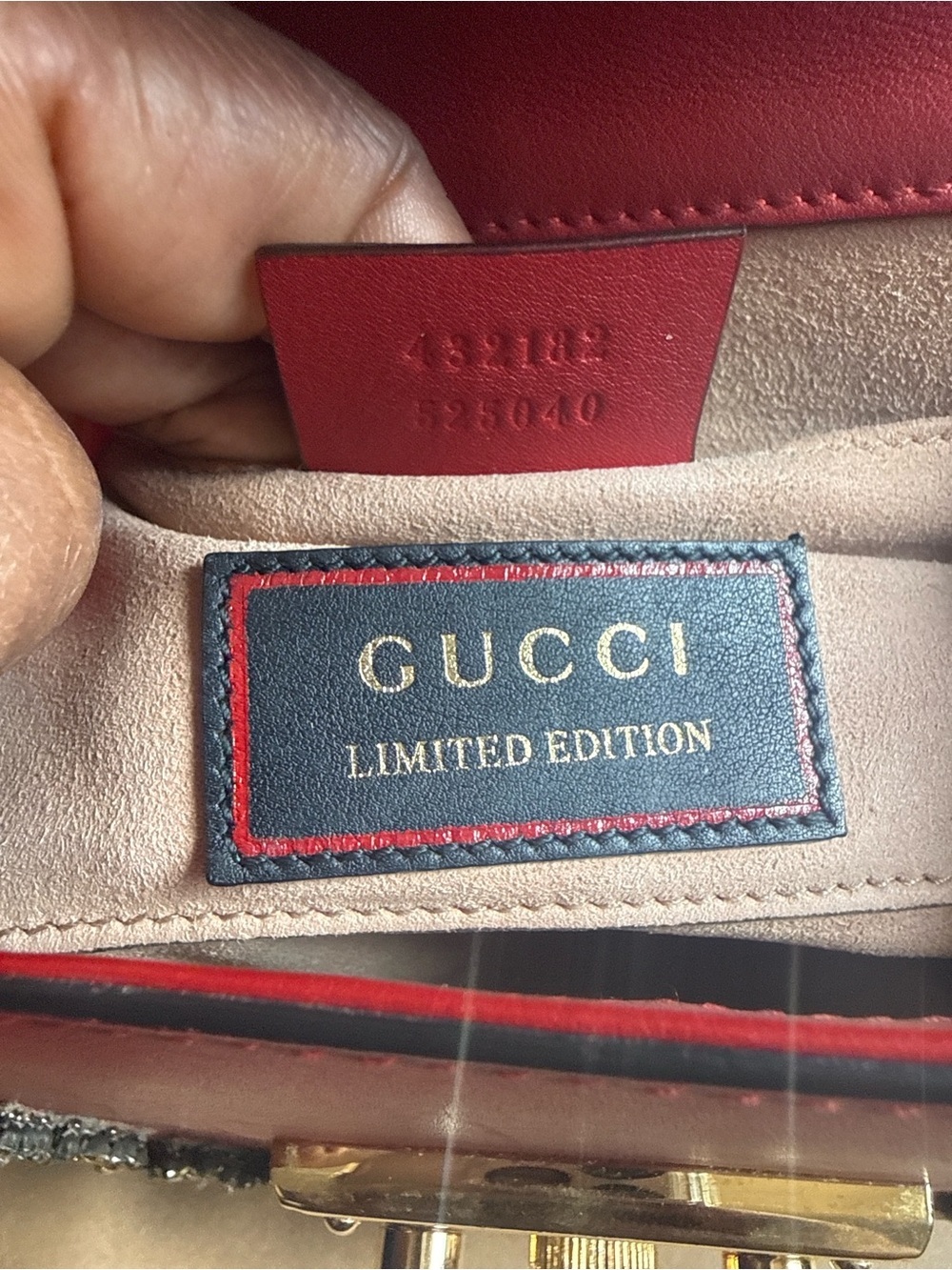 Gucci Red Cowhide Star bag (Limited Edition) - Picture 8 of 9